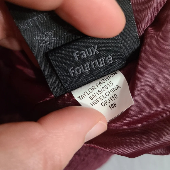 Madden Girl Women's Hooded Toogle Coat with Faux Fur Trim Size 3X Merlot NWT - Picture 10 of 13